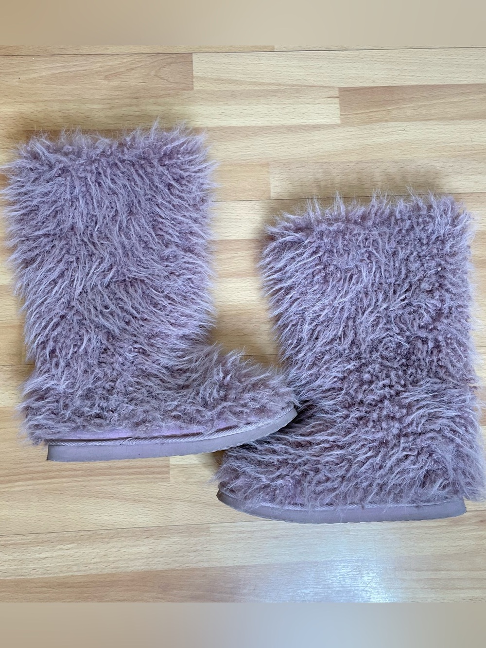 PURPLE FAUX FUR SHAGGY SHOEDAZZLE WINTER BOOTS SZ 9